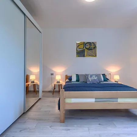 Apartment Boris - Rac160 By Interhome