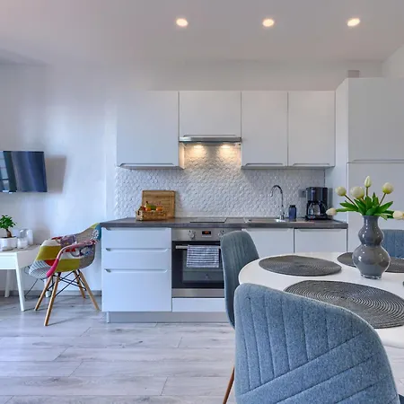 Boris By Interhome *